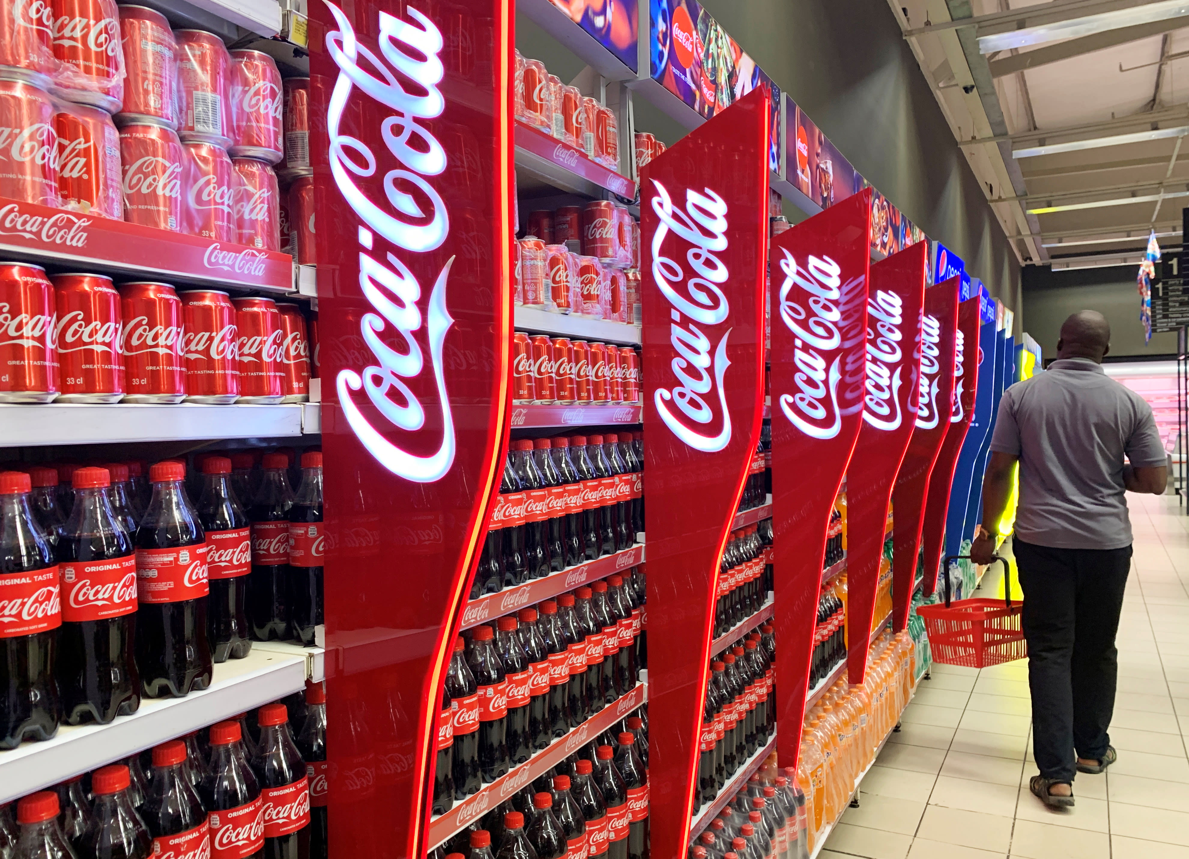 CocaCola lanza una nueva bebida, la más importante en 10 años