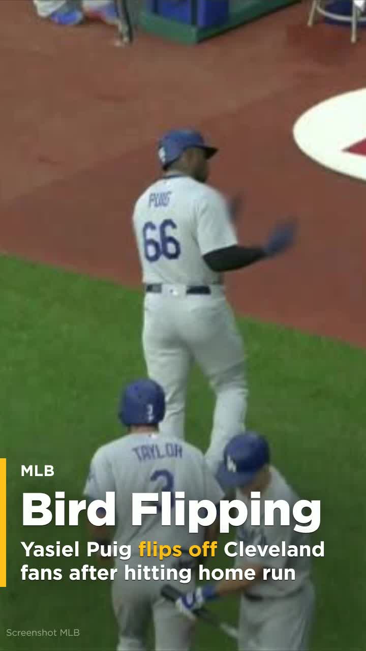 Dodgers' Yasiel Puig gives Cleveland fans the finger after hitting