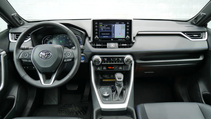 2020 Toyota RAV4 Interior Driveway Test - portalcot