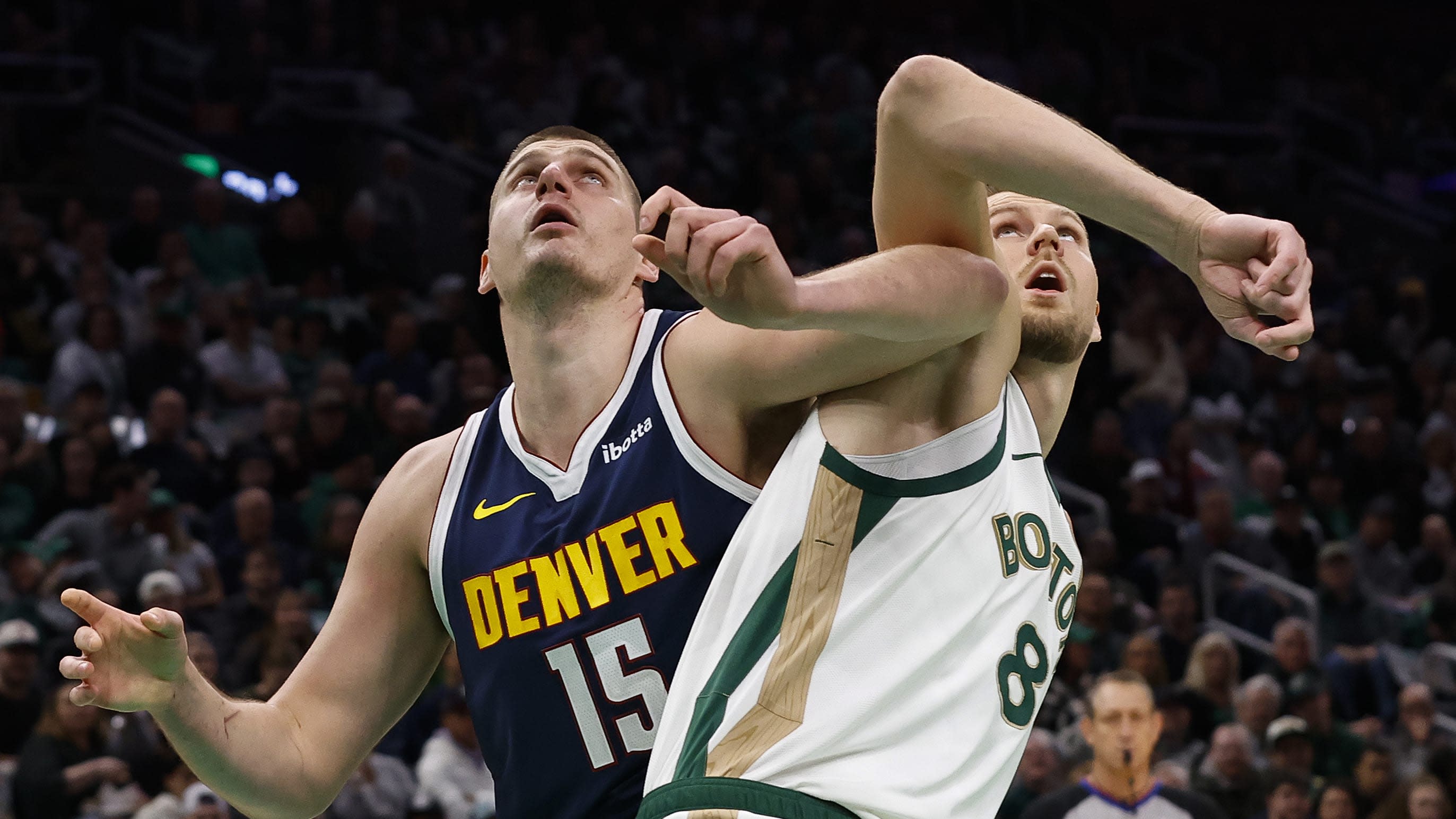 Murray, Jokic put end to Boston's 27-game home win streak