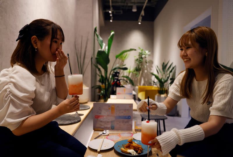 日本酒事業者、Z世代誘致のためにノンアルコール飲料に切り替え