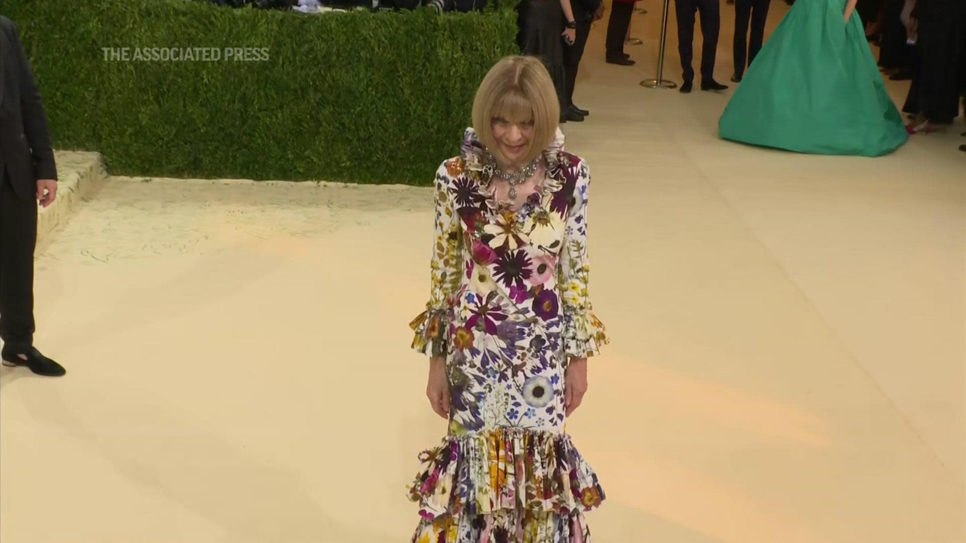 Met Gala 2021: Tennis fans erupt Serena Williams Naomi Osaka