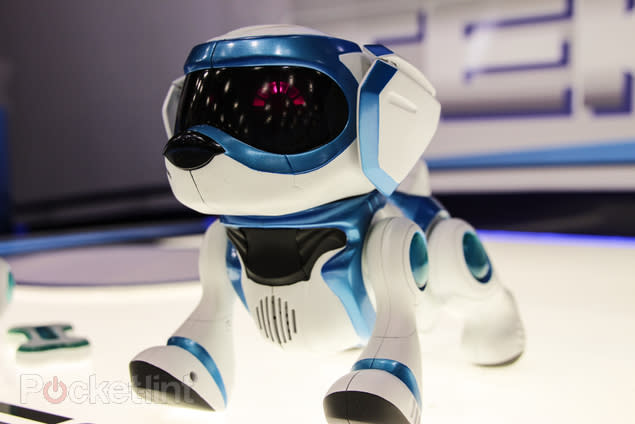 hamleys robot dog