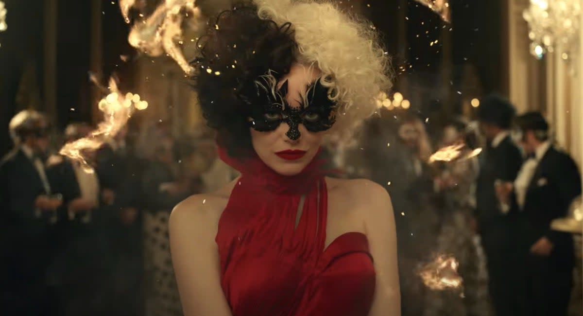 Emma Stone Fucked - Emma Stone's 'Cruella' Trailer Is Like 'Joker' For Tweens