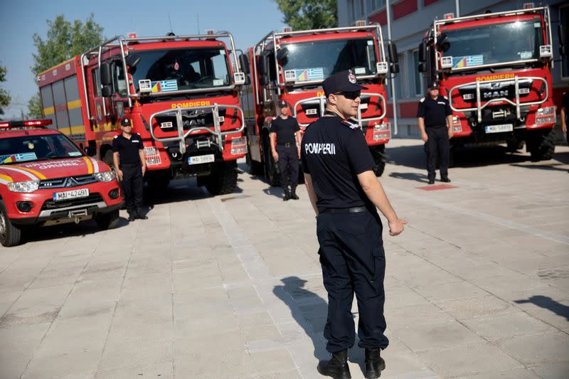 Чуждестранни пожарникари пристигат в Гърция в сезона на летните горски пожари