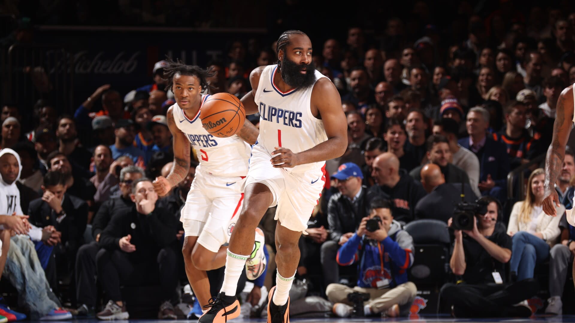 James Harden scores 17, looks solid in Clippers debut, but team does not in loss to Knicks