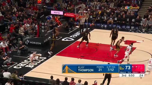 Alex Caruso with a 2-pointer vs the Golden State Warriors