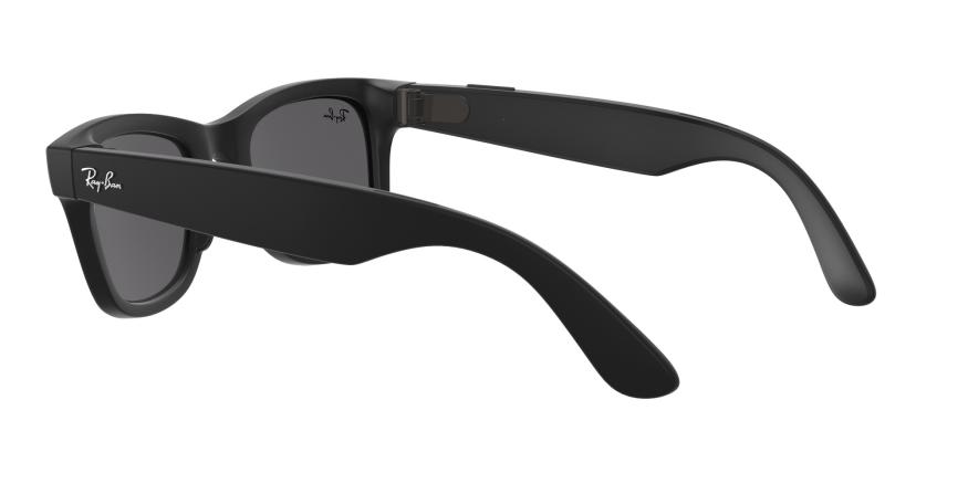 Facebook's first smart glasses are the Ray-Ban Stories | Engadget