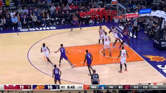 DeMar DeRozan with a dunk vs the Phoenix Suns