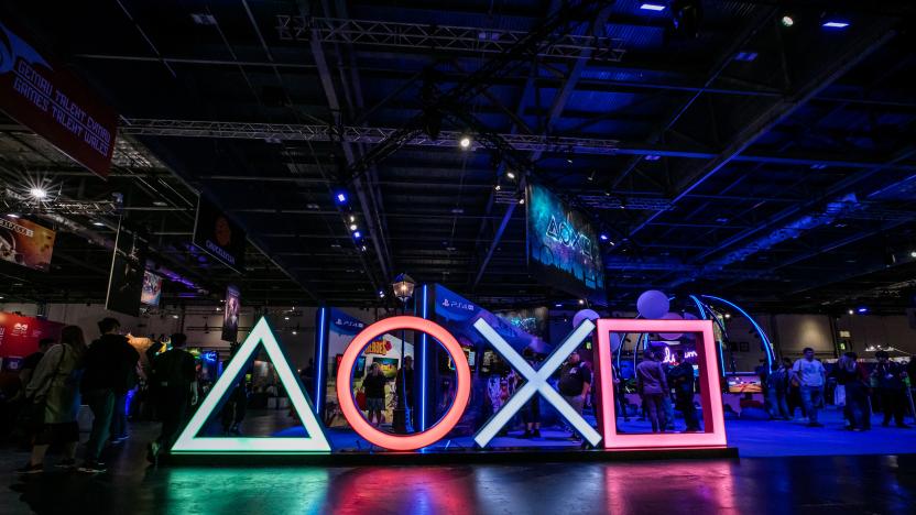 LONDON, ENGLAND - OCTOBER 17: A general view of the show floor as members of the public preview the latest games and upcoming releases during EGX 2019, the UK's premier video games show, at ExCel on October 17, 2019 in London, England. (Photo by Joe Brady/Getty Images)