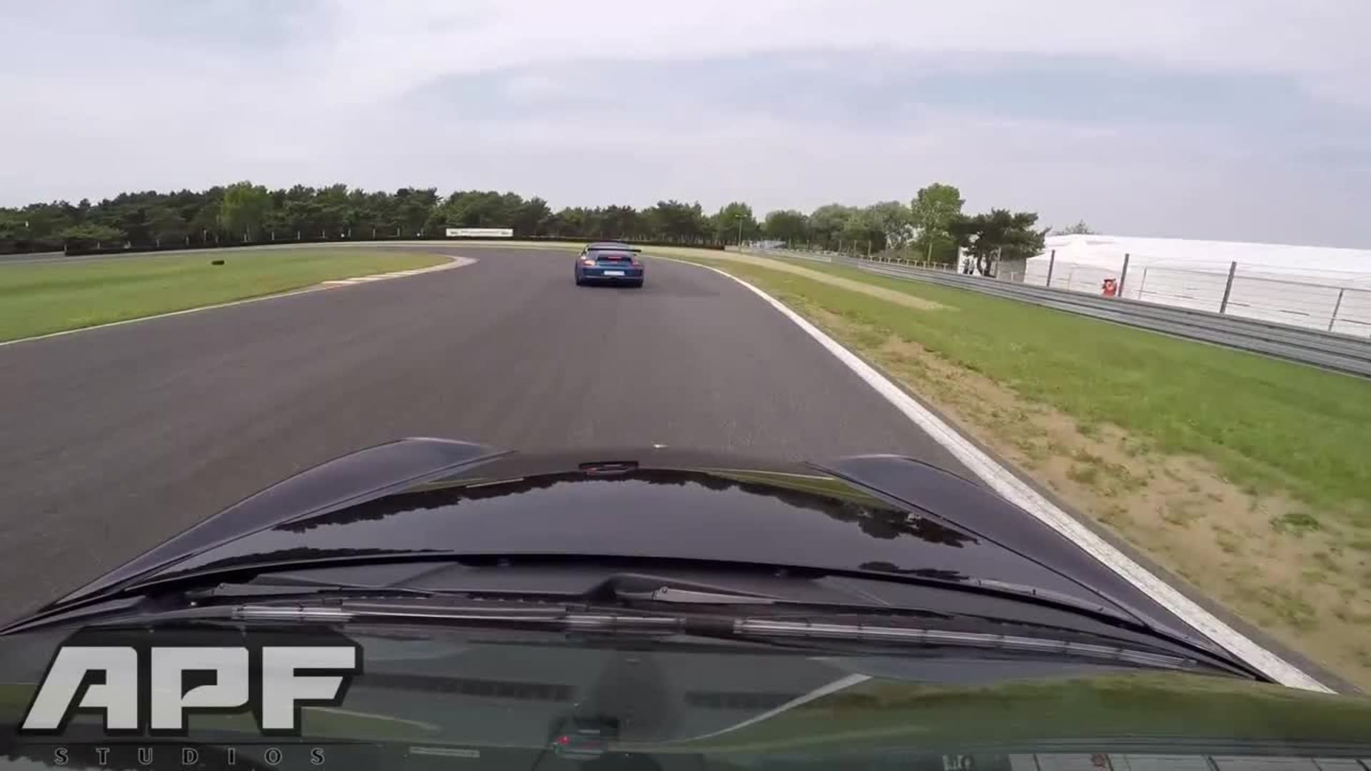 Porsche Spins Out during Track Day