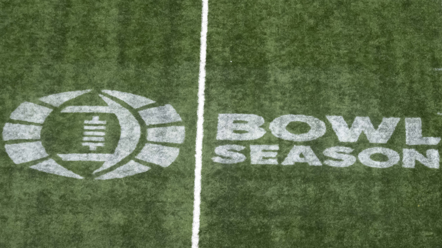 Yahoo Sports - The Camellia Bowl is the first FBS bowl of the season on Dec. 14, while the last non-CFP game is on Jan.