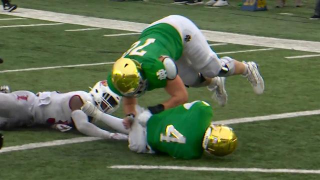 Love doubles Notre Dame lead with late 32-yard TD