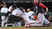 Twins relay nabs Martín Maldonado at home