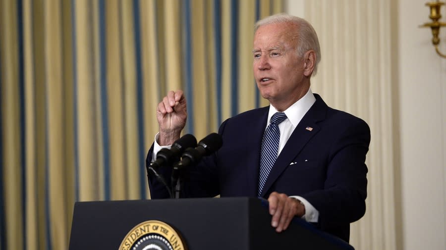 Biden cancels some student loan debt, extends pandemic payment pause