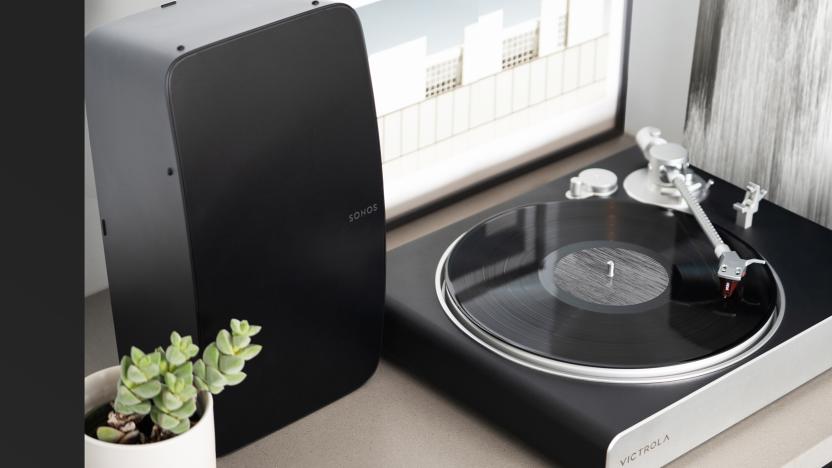 Victrola Stream Carbon Sonos-compatible turntable