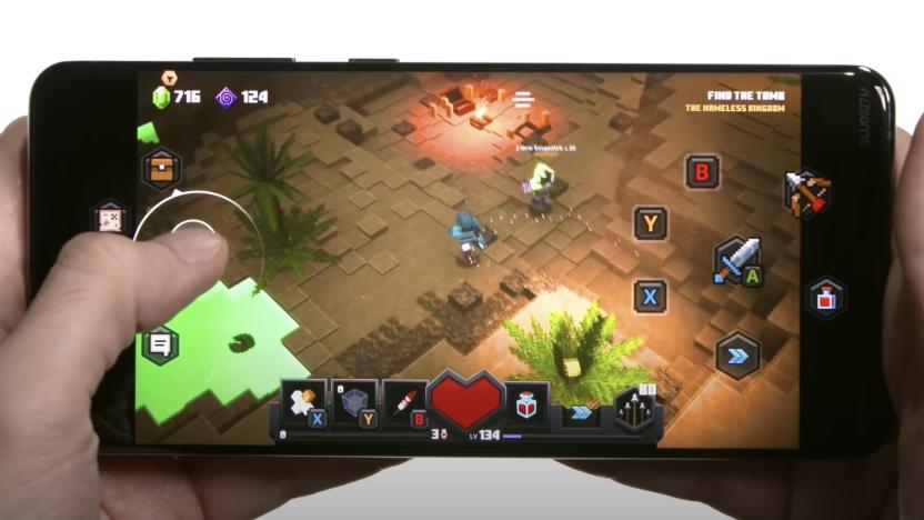 Minecraft Dungeons touch controls