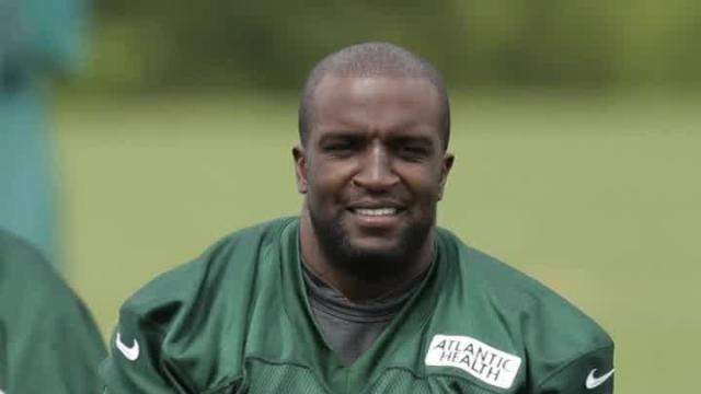 Former Jets LB David Harris signs with, yep, the Patriots