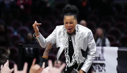 Why South Carolina's Dawn Staley is so eager for exhibition in Memphis, St. Jude visit