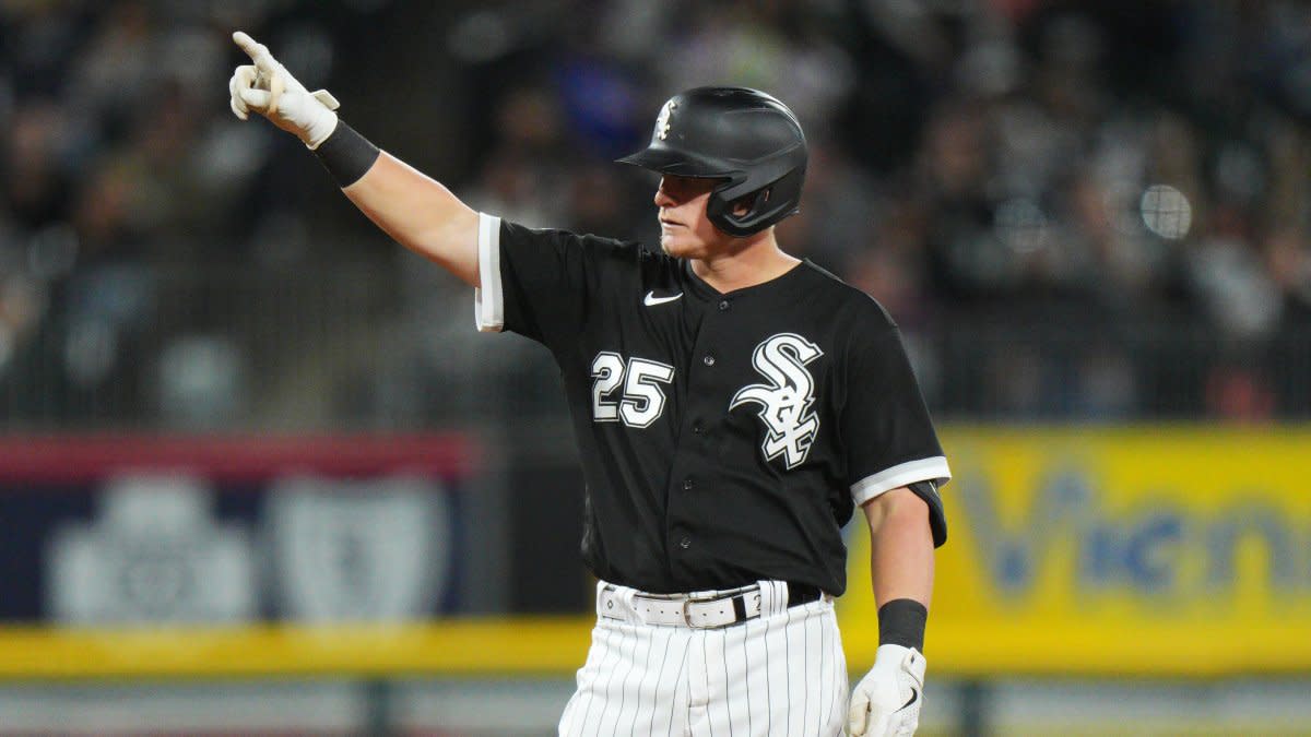 Andrew Vaughn homers as White Sox beat New York Yankees 5-1 – NBC