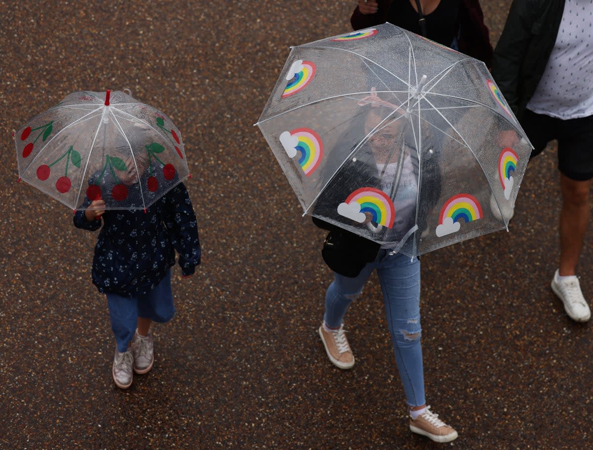 De fortes pluies et des orages devraient frapper le Royaume-Uni dans un climat tropical humide