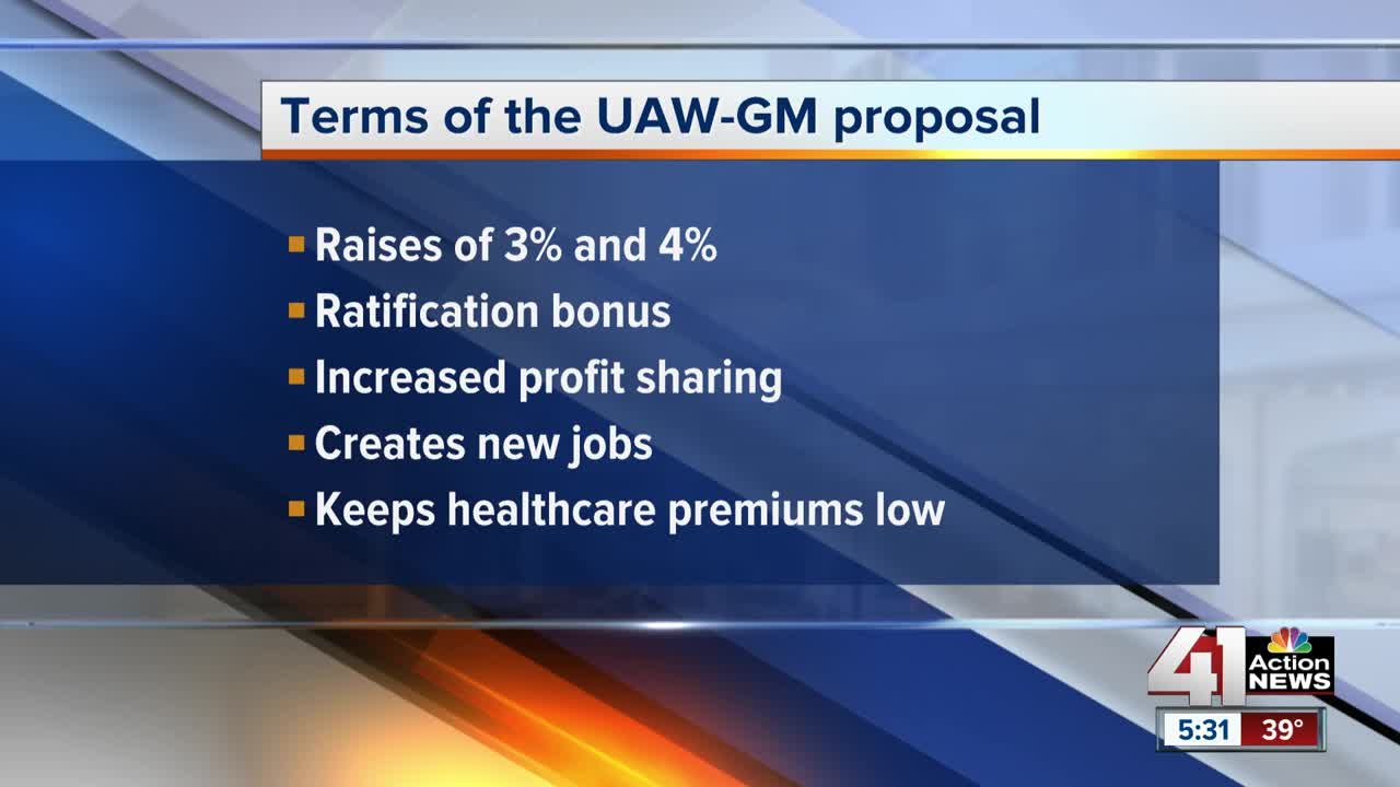 UAW, GM reach tentative agreement on new contract after weeks of striking
