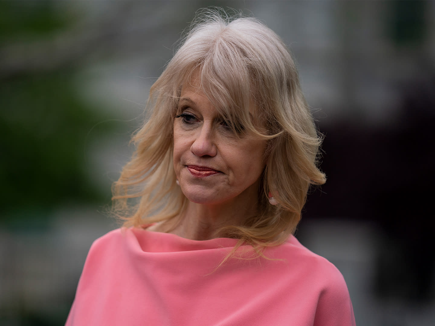 Claudia Conway Believes Mom Kellyanne Tweeted a Topless ...