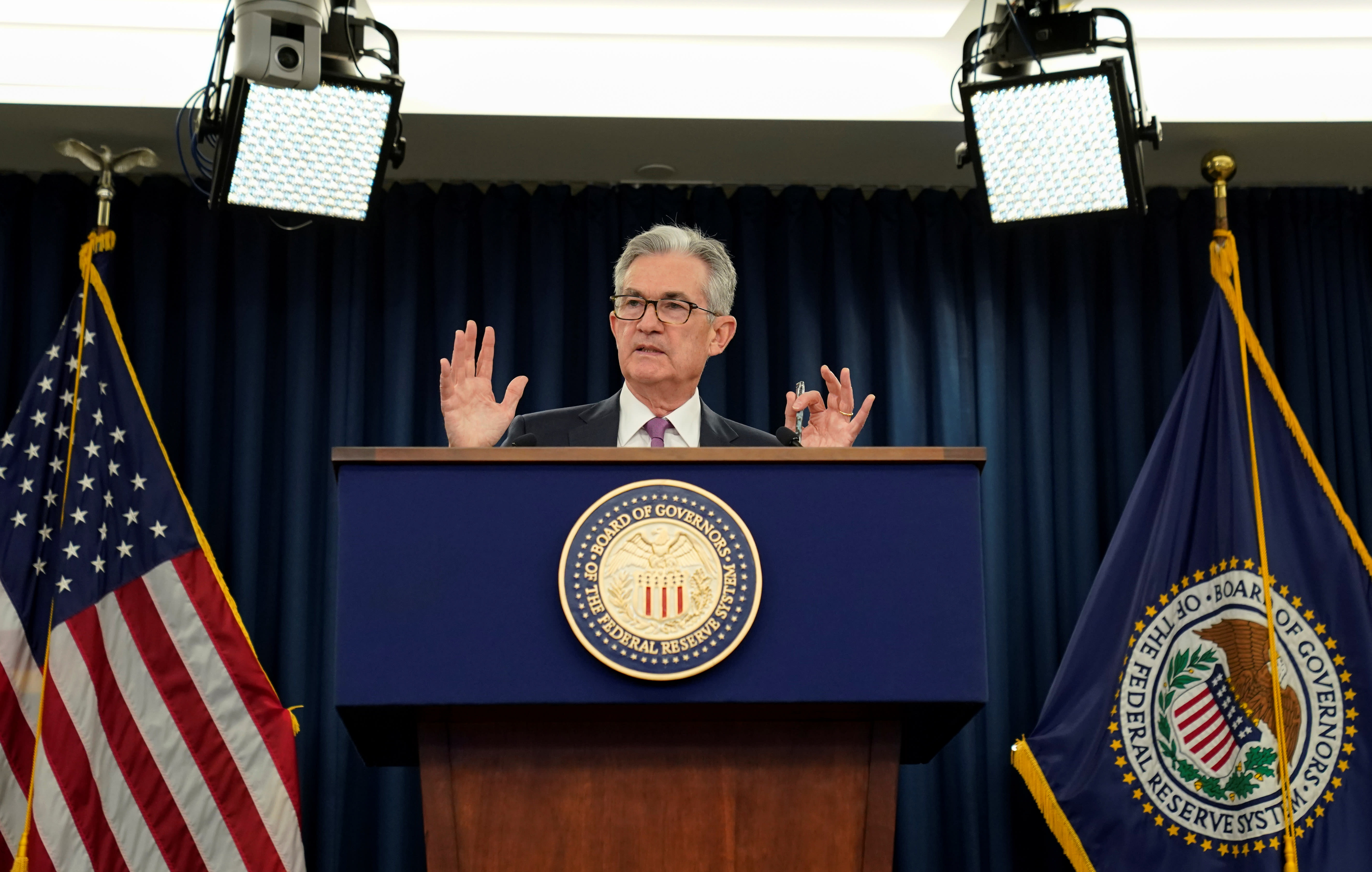 What to look for in Fed Chair Powell's speech today [Video]