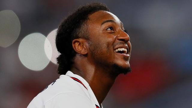 How being multilingual helps Ozzie Albies on the baseball field