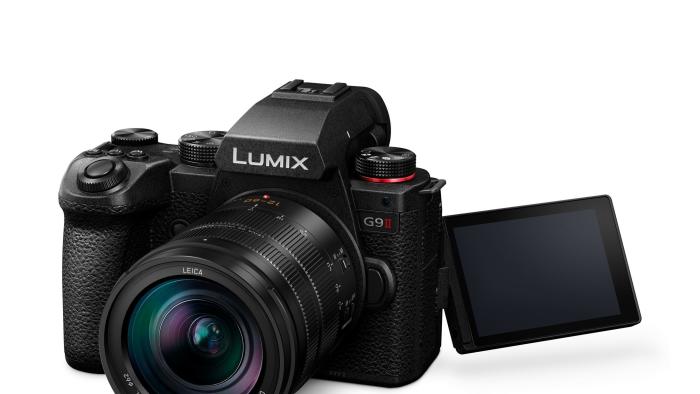 Panasonic's Lumix G9 II is its first Micro Four Thirds camera with hybrid autofocus