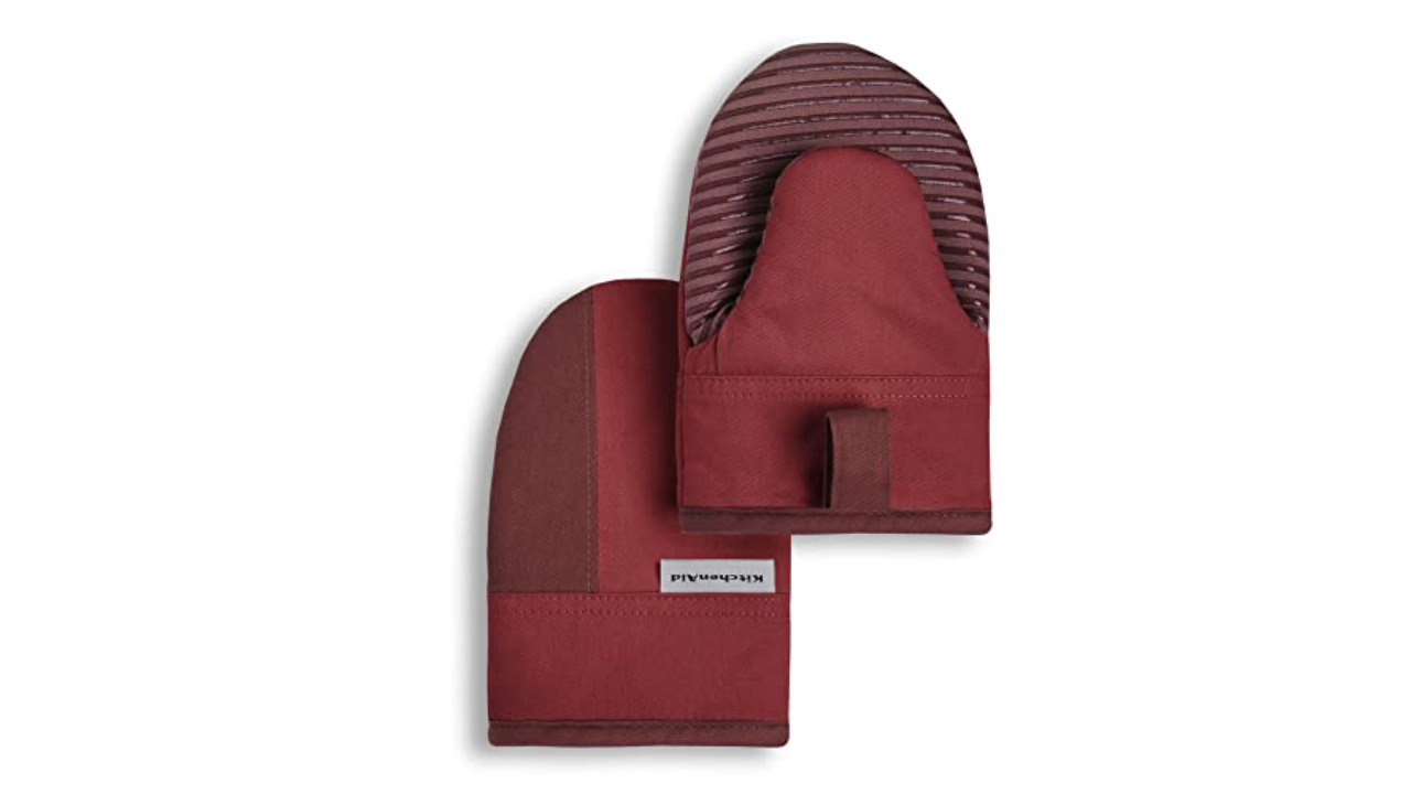 KitchenAid Beacon Two-Tone Mini Oven Mitt Set, Smoked Paprika, 5.5x8, Set  of 2