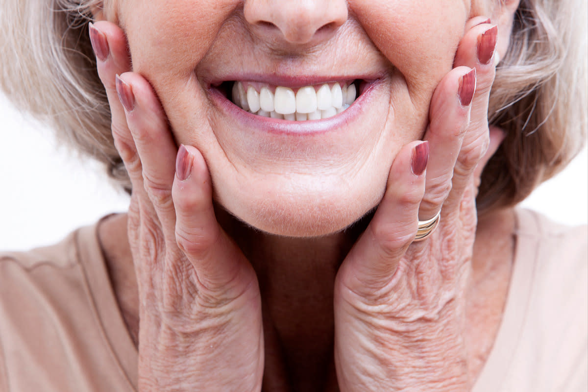 7 Ways to Score Free Dental for Seniors on Medicare