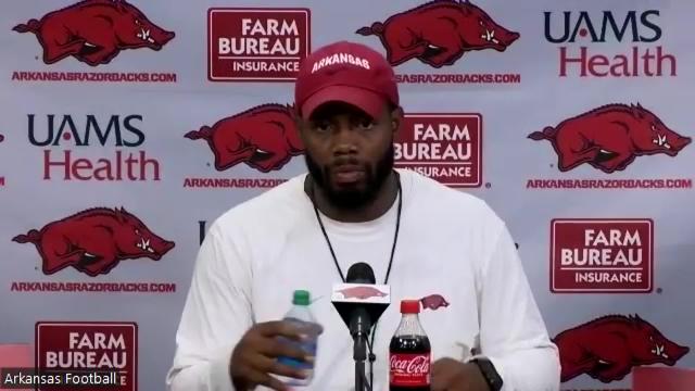 WATCH: Arkansas football wide receivers coach Kenny Guiton talks preseason practice