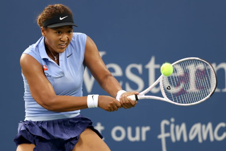 Osaka obhajuje titul US Open s Bartym vpředu