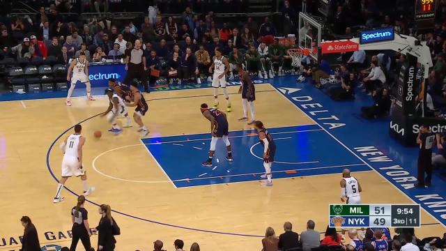 Jrue Holiday with a 2-pointer vs the New York Knicks