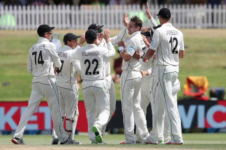 New Zealand s Southee joins elite 300 club 