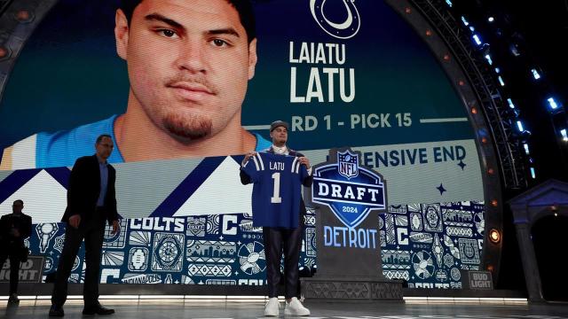 Why offense dominated Round 1 of NFL draft