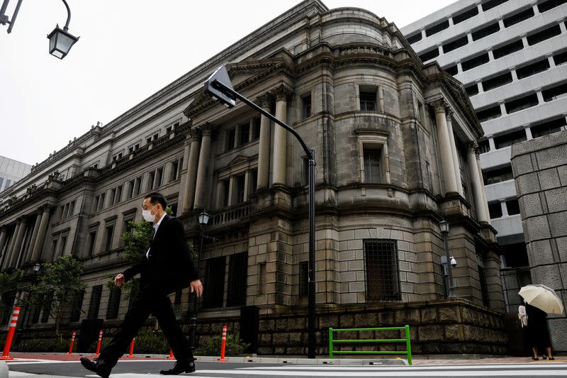 日本の銀行ローンは、需要に応じて増加する材料費を満たすために増加します。