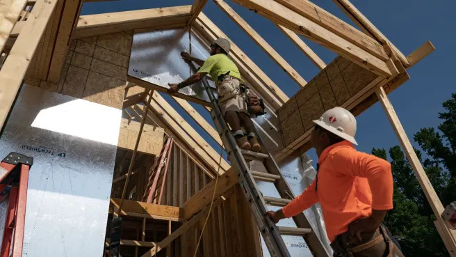 New home construction falls to lowest since August