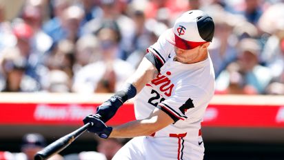  - The Minnesota Twins' 12-game winning streak ended on Sunday with a 9–2 loss to the Boston Red Sox at Target