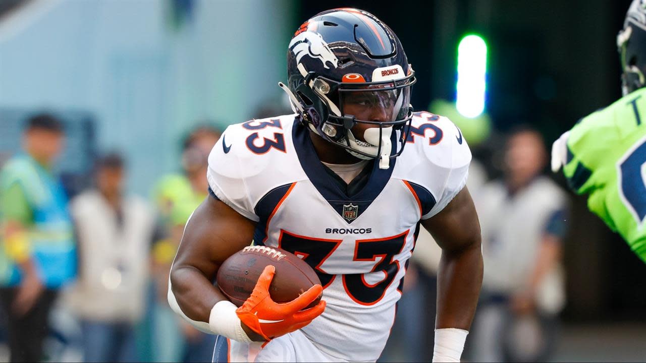 Broncos re-sign Tyreik McAllister