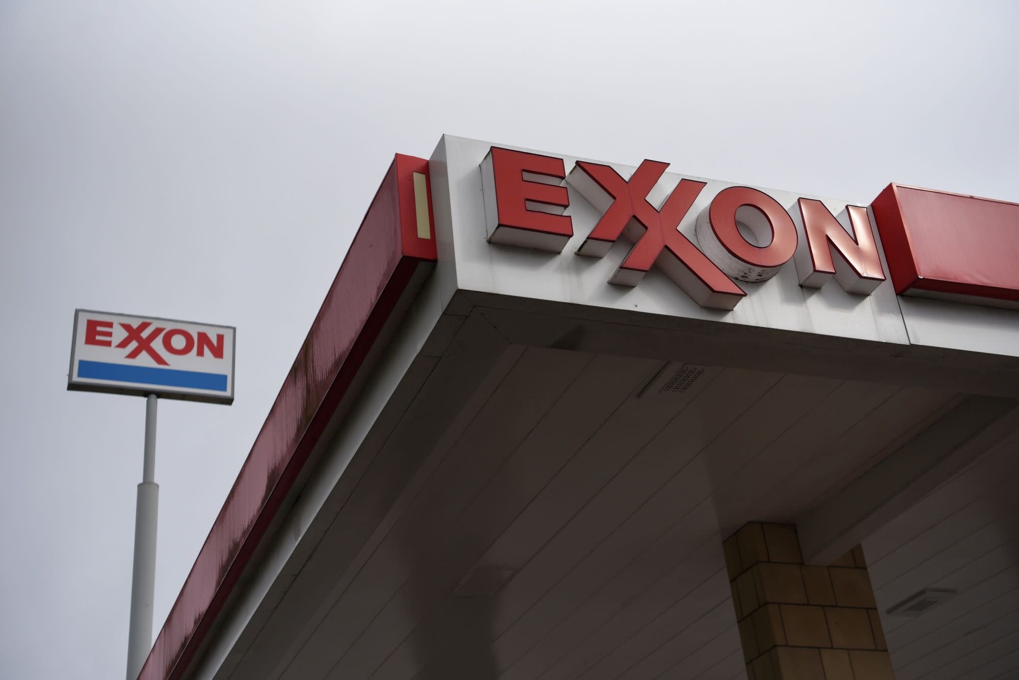 Exxon SEC probe highlights concerns about inflated shale reserves