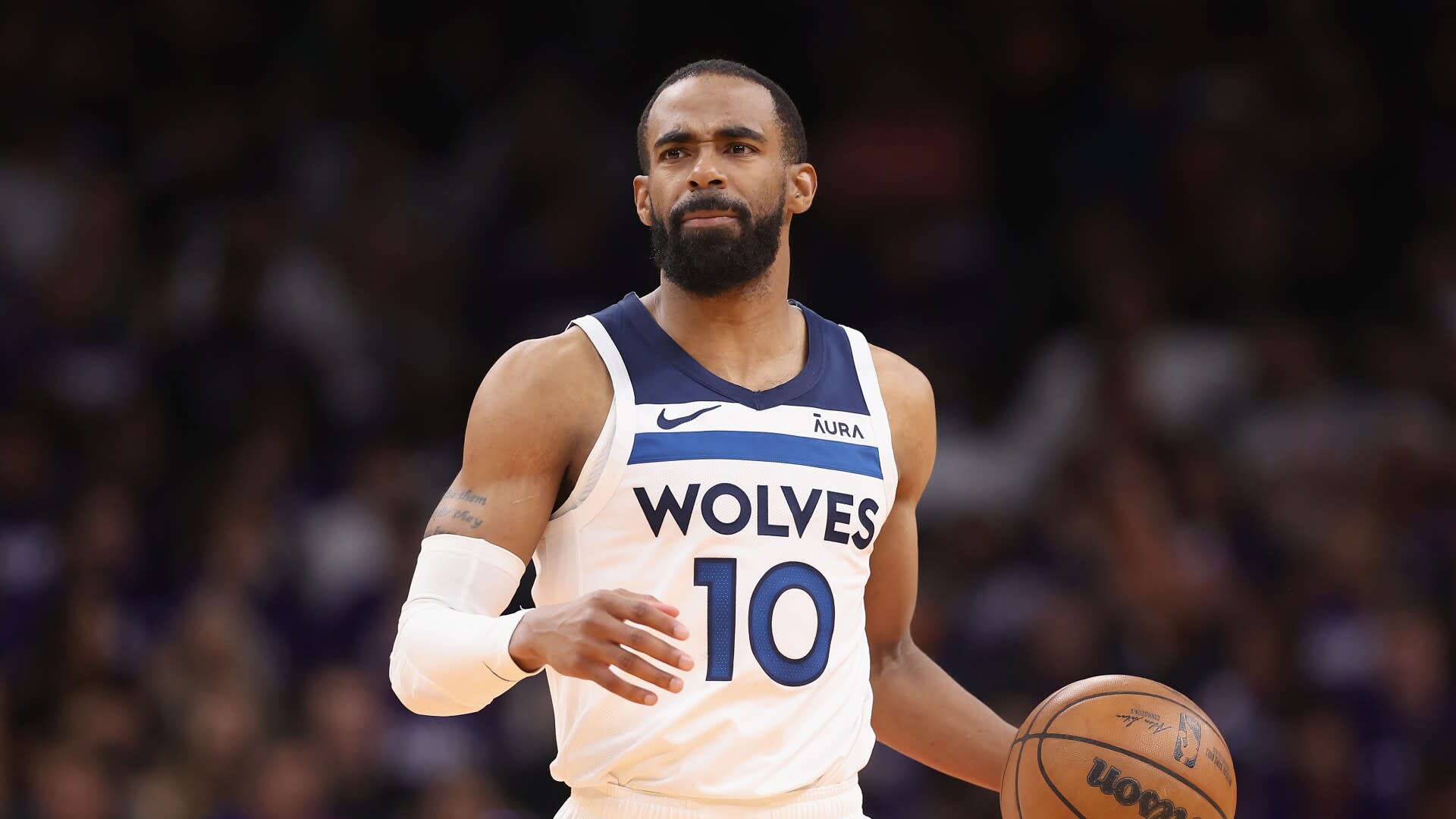 Peers vote Timberwolves' Mike Conley Teammate of the Year