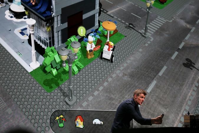 Martin Sanders, Director of Innovation for Lego, talks about augmented reality at the Apple Worldwide Developer conference (WWDC) in San Jose, California, U.S., June 4, 2018.   REUTERS/Elijah Nouvelage
