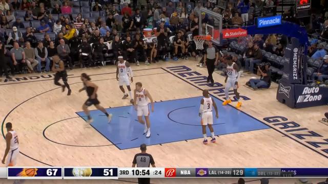 Steven Adams with a dunk vs the Phoenix Suns