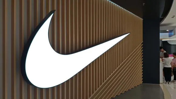 What the new Nike CEO's priorities should be: Analyst