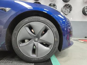 特斯拉電動車實用功能再+1，新一波軟體更新將帶來輪胎使用里程追蹤機能
