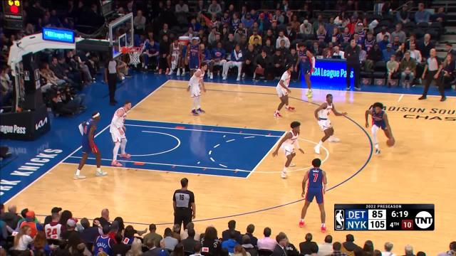 Miles McBride with a dunk vs the Detroit Pistons