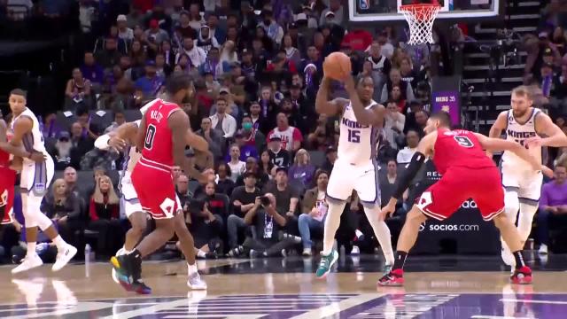 Top dunks from Sacramento Kings vs. Chicago Bulls