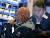 Dow fall nearly 400 points, stocks tumble to start week lower